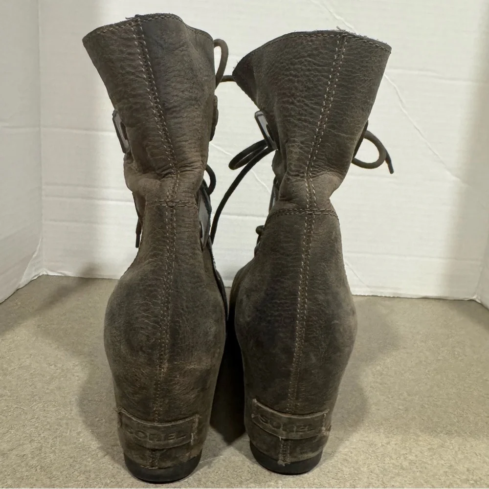 Sorel Women’s Joan Of Arctic Leather Waterproof Wedge Lace Up Booties Size 8